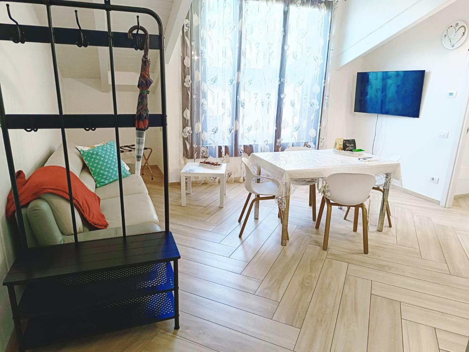 Residenza Martignoni Ex Antica Oasi Francescana バレーゼ エクステリア 写真